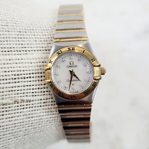 Omega Constellation Manhattan Quartz Diamond Watch - Picture 2 of 7